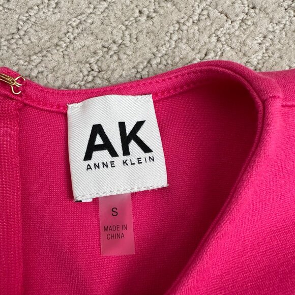 Anne Klein Pink Blouse with Ruching, Small - Picture 2 of 5